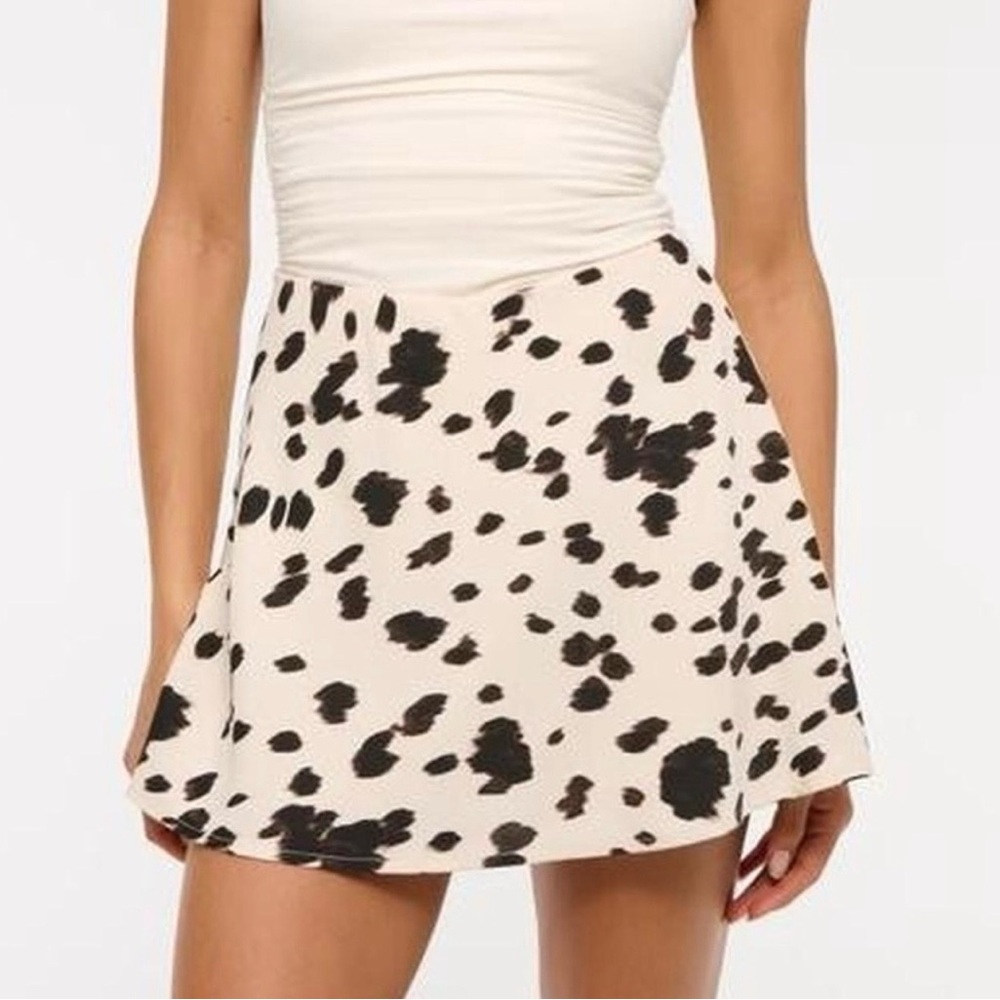 Abercrombie & Fitch Cream Skater Skirt with Black Spot Print